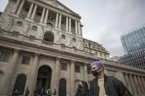 借势！英央行大幅降息，海外买家却加税