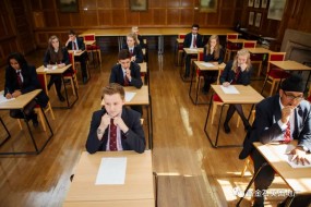 英国中学排行榜公布 前五全部在伦敦