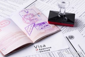 始终偏爱！中国学生申请英国高校人数再次破纪录